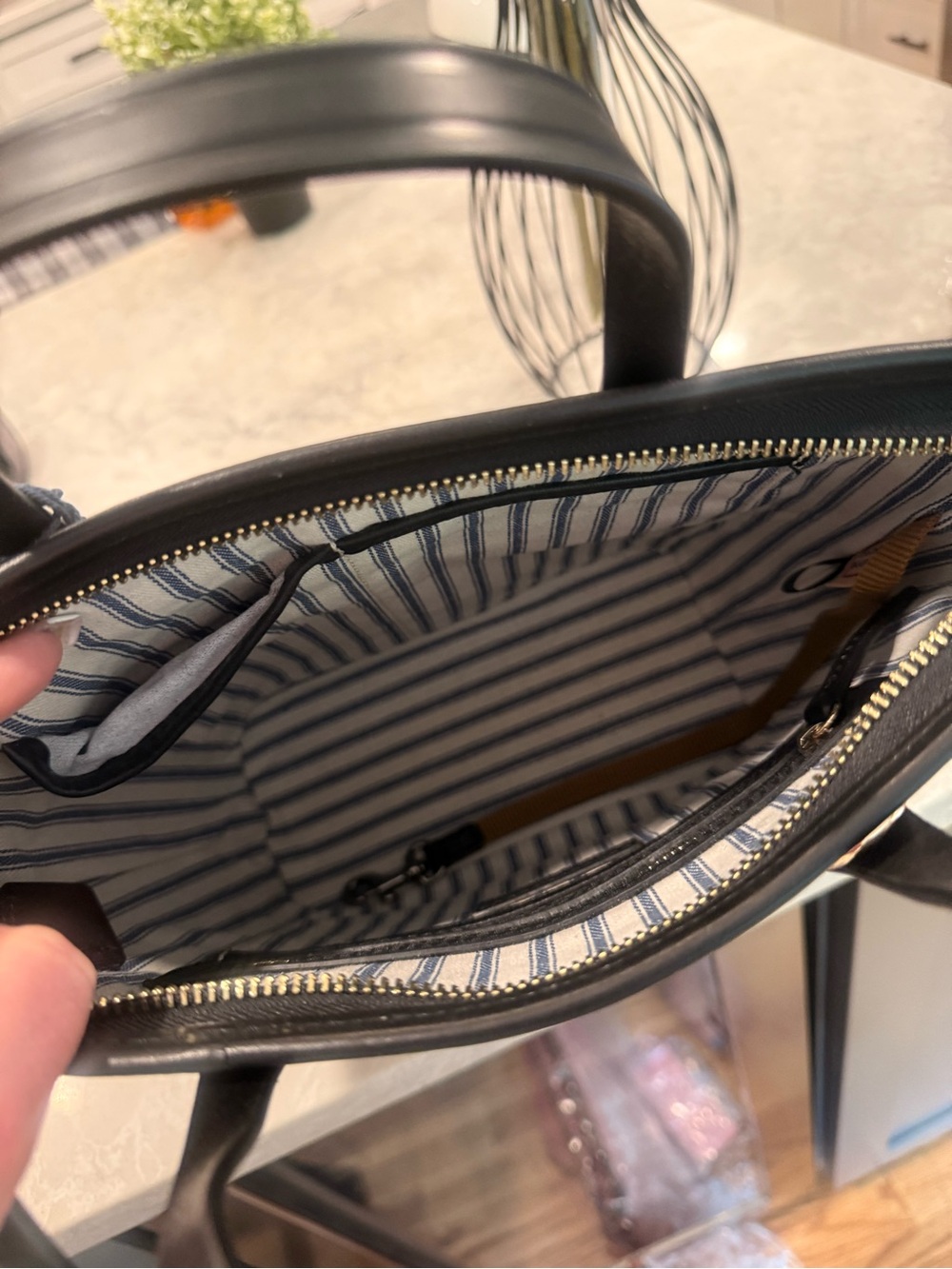 Dooney and BOURKE Camden small woven convertible tote - Picture 8 of 8